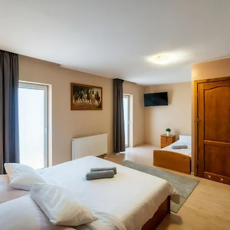 Couette-café Goscinne Szy & Mon Koniowka