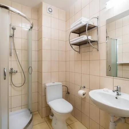 Goscinne Szy & Mon 3* Koniowka