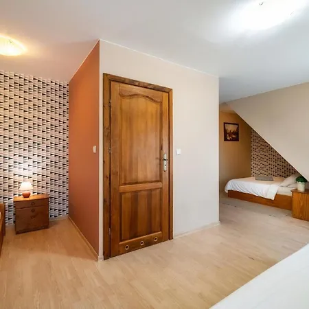 Bed & Breakfast Goscinne Szy & Mon