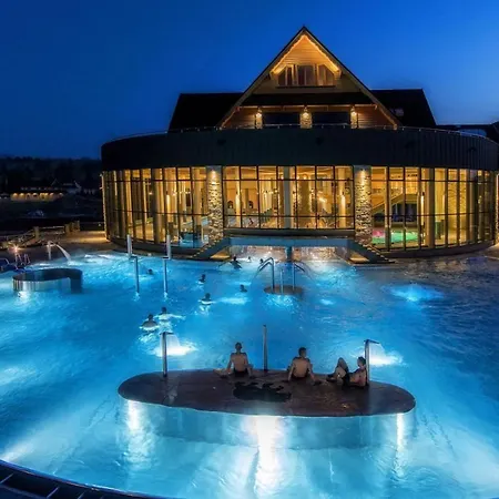 Couette-café Goscinne Szy & Mon 3*