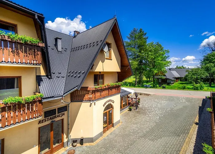 住宿加早餐酒店 Goscinne Szy & Mon Koniowka