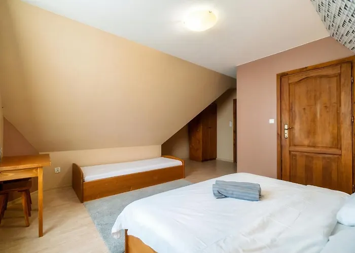 Goscinne Szy & Mon 住宿加早餐酒店 3*