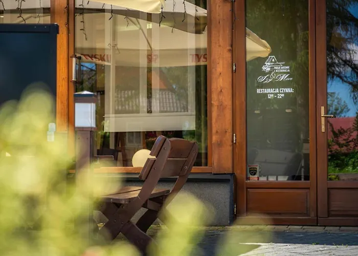 住宿加早餐酒店 Goscinne Szy & Mon Koniowka