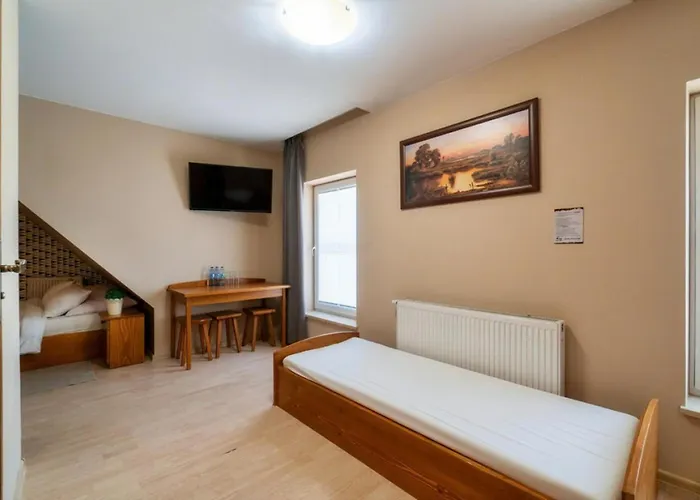 Goscinne Szy & Mon 3* Koniowka