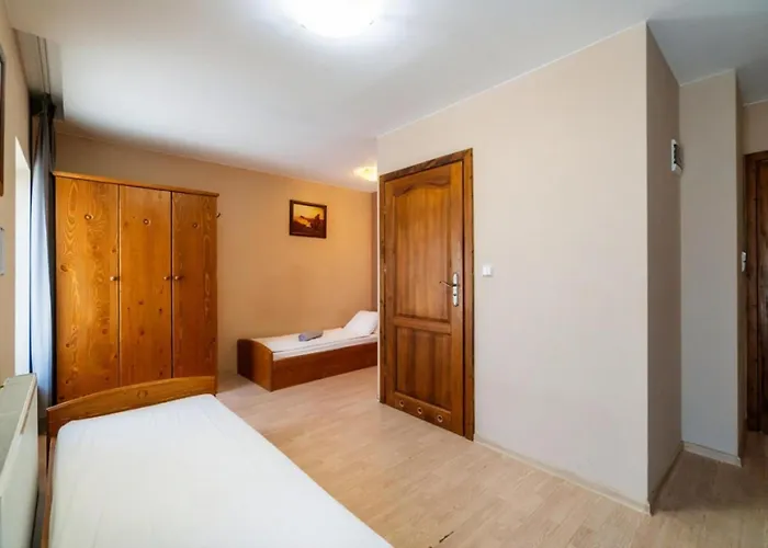 Goscinne Szy & Mon 3*