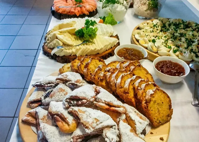 Goscinne Szy & Mon 住宿加早餐酒店