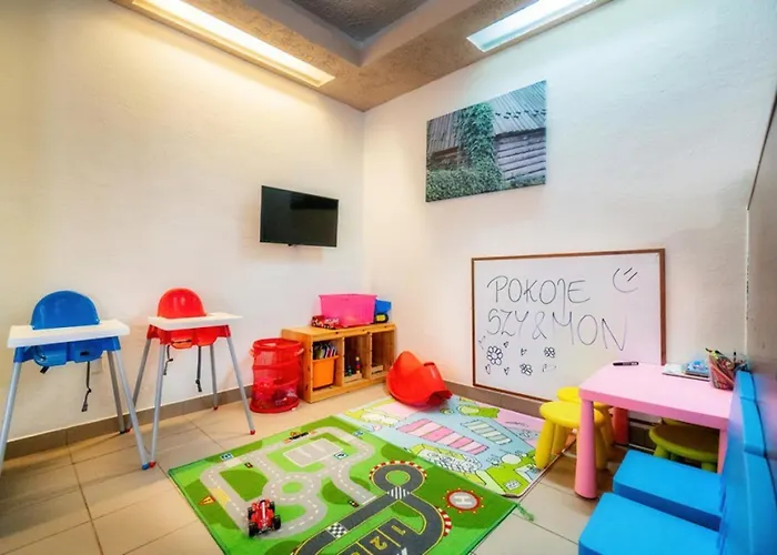 住宿加早餐酒店 Goscinne Szy & Mon Koniowka