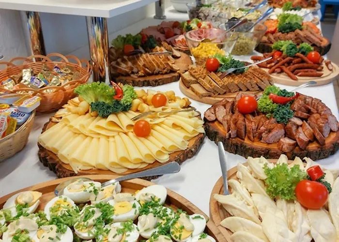 Goscinne Szy & Mon 3*